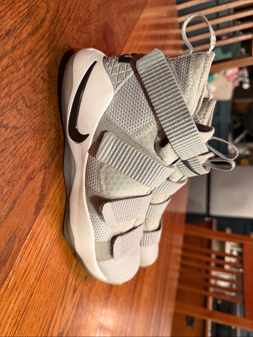 Nike LeBron Soldier 11